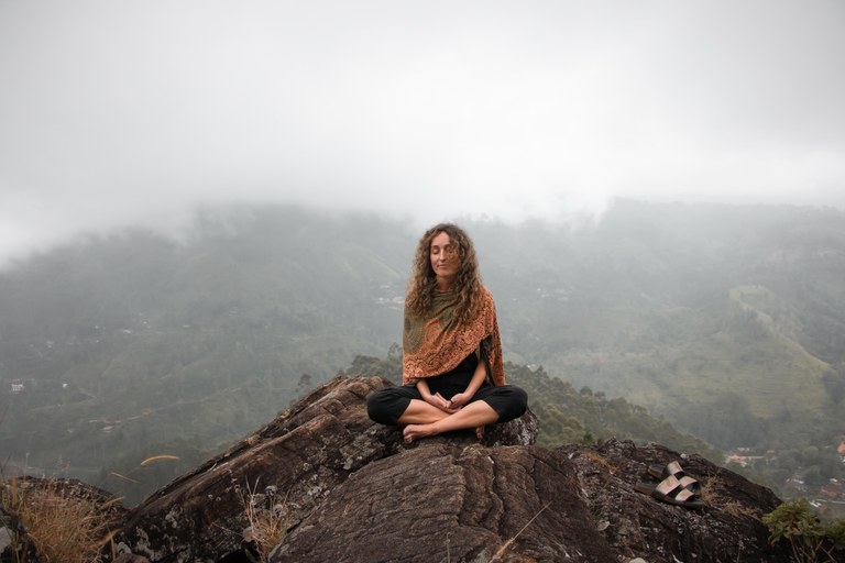 kalyanayahaluwo-meditate-5353620.jpg