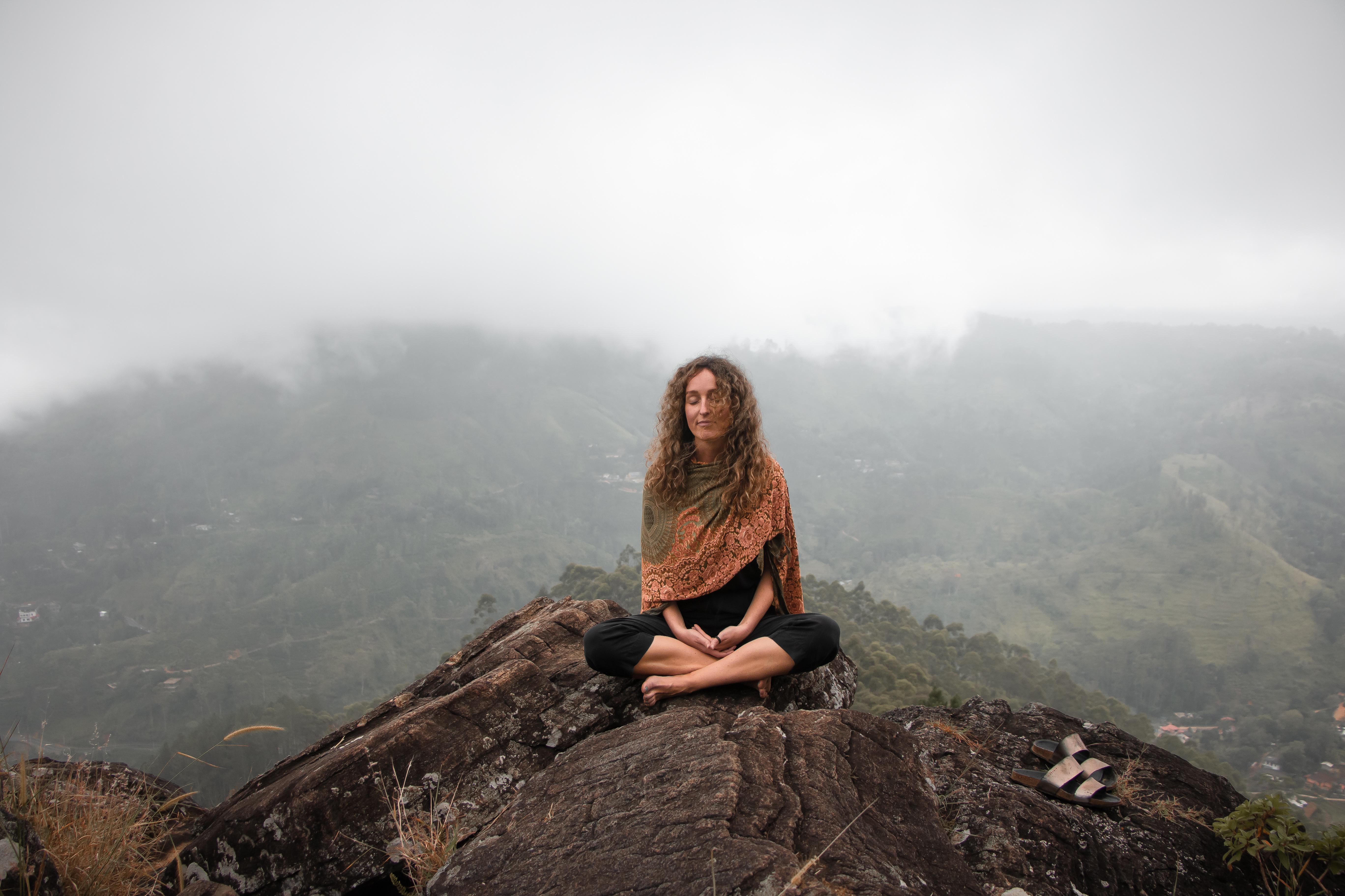 kalyanayahaluwo-meditate-5353620.jpg
