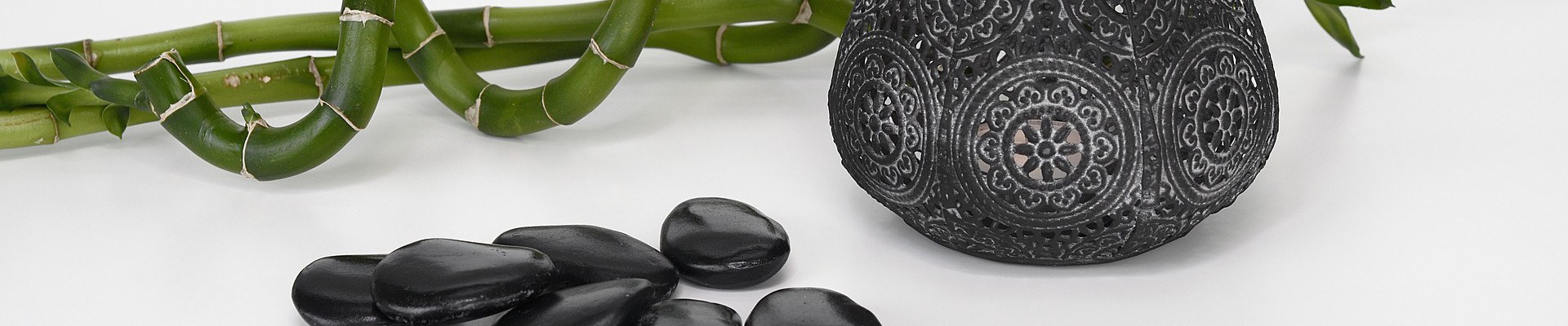 Hot Stone lichaam- en voetreflexologie therapie sessie